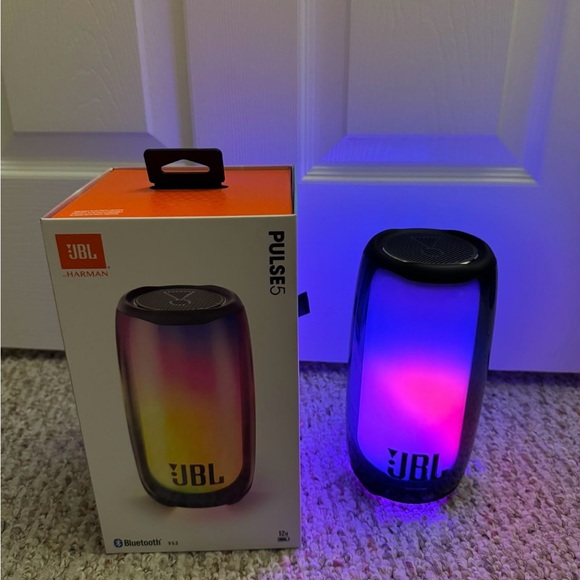 JBL Pulse 5 Portable Speaker